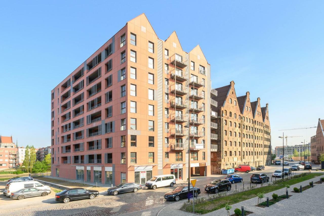 Apartments Waterlane Island Pool & Gym Spa 格但斯克 外观 照片