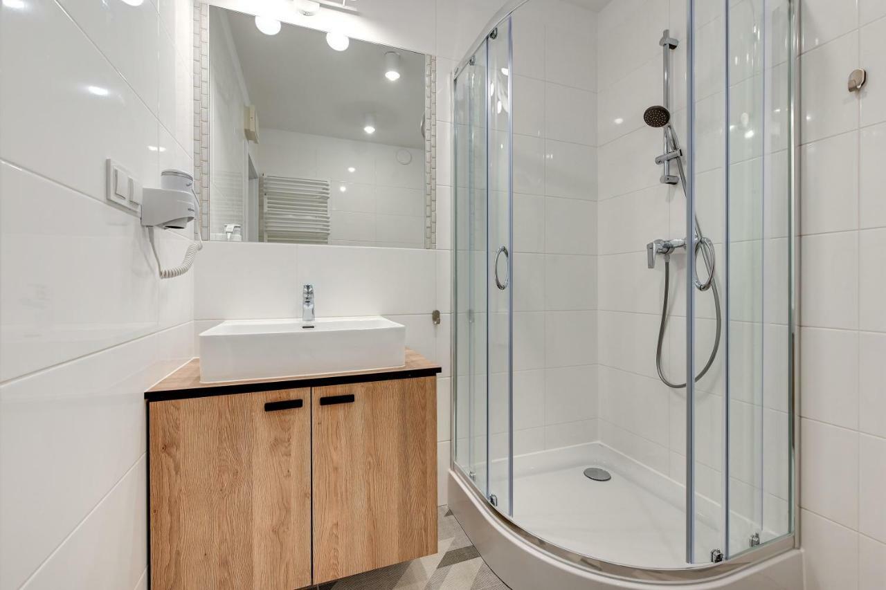 Apartments Waterlane Island Pool & Gym Spa 格但斯克 外观 照片