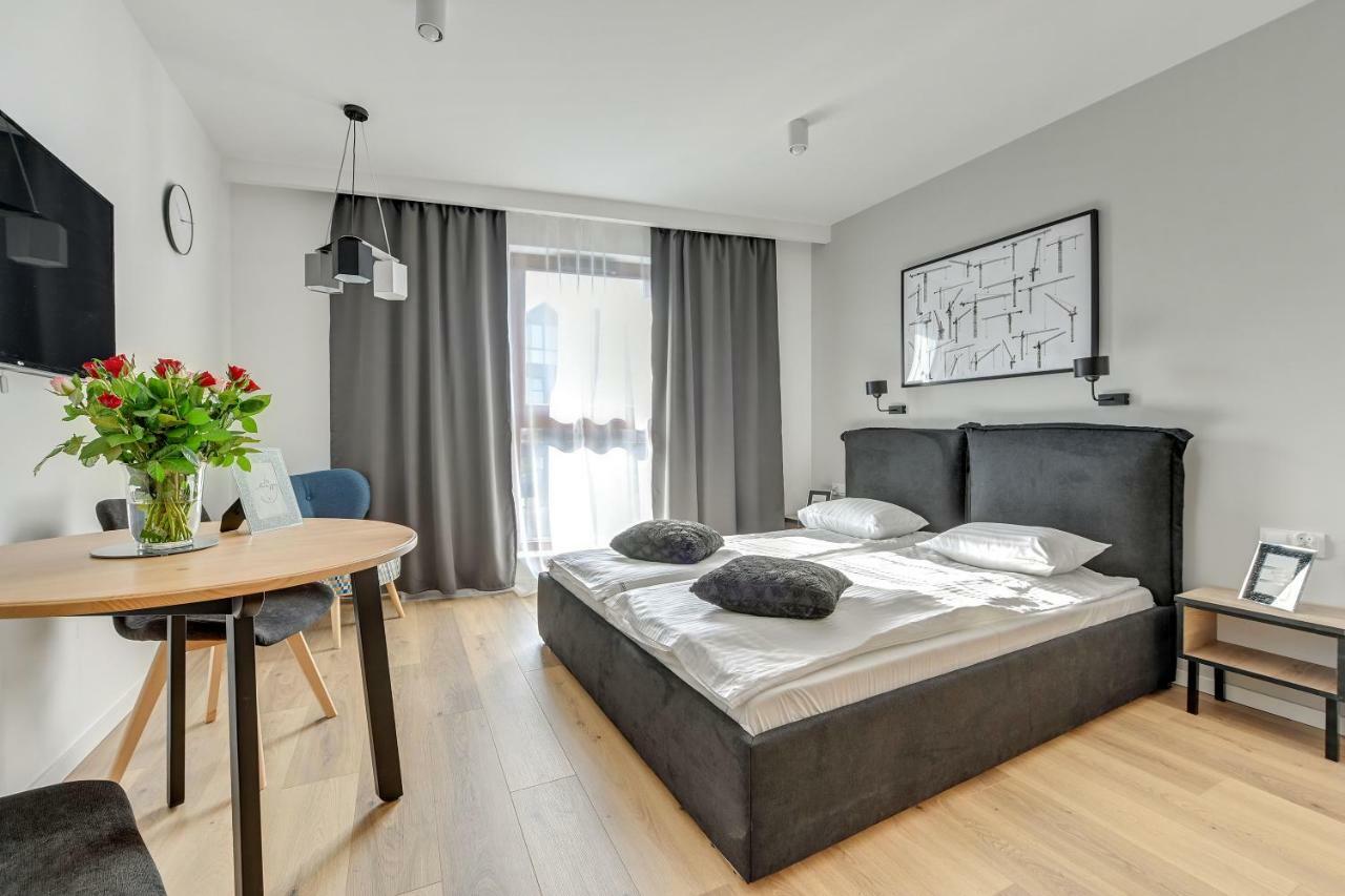 Apartments Waterlane Island Pool & Gym Spa 格但斯克 外观 照片