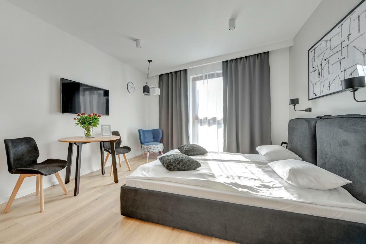 Apartments Waterlane Island Pool & Gym Spa 格但斯克 外观 照片