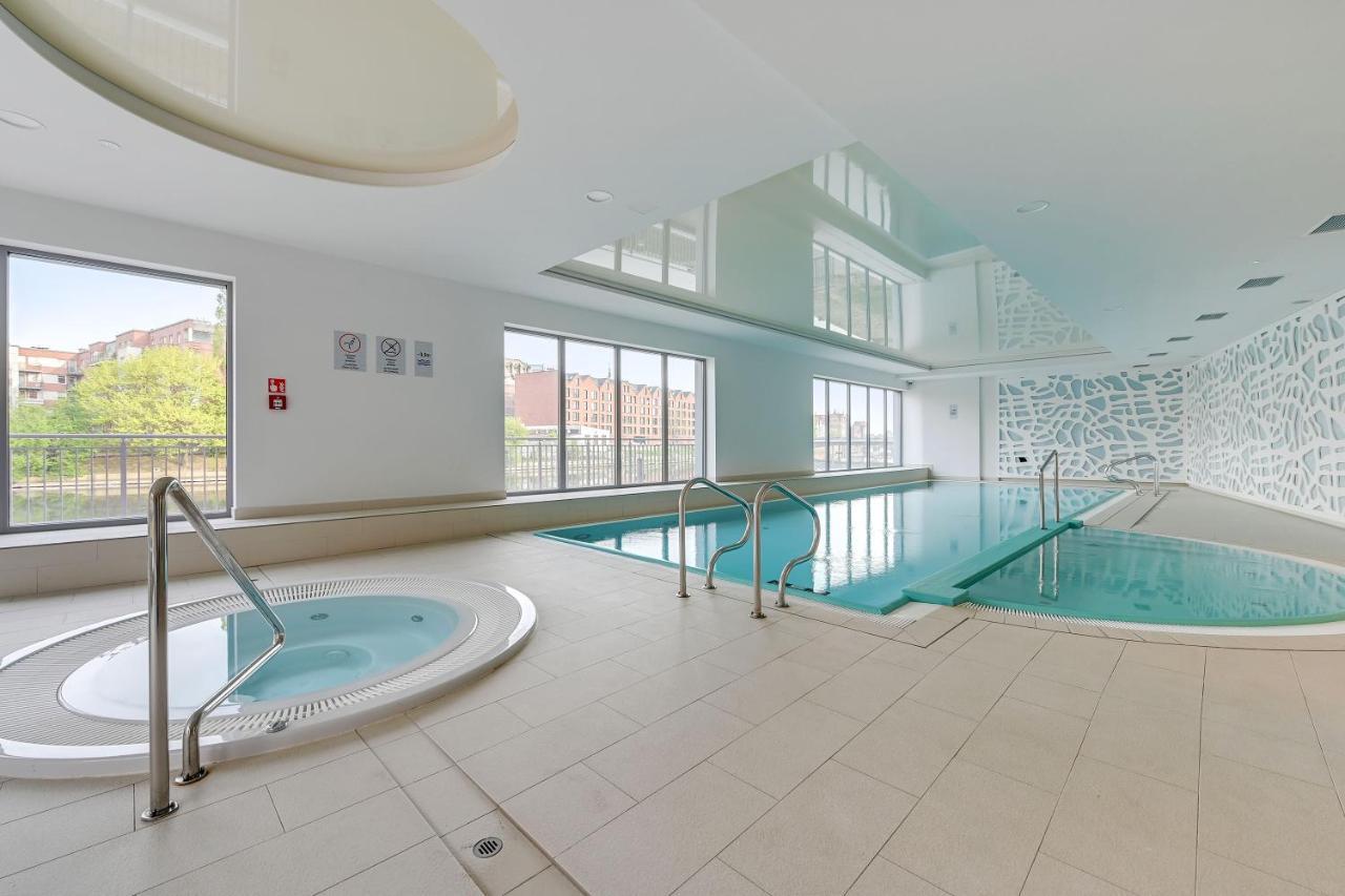 Apartments Waterlane Island Pool & Gym Spa 格但斯克 外观 照片